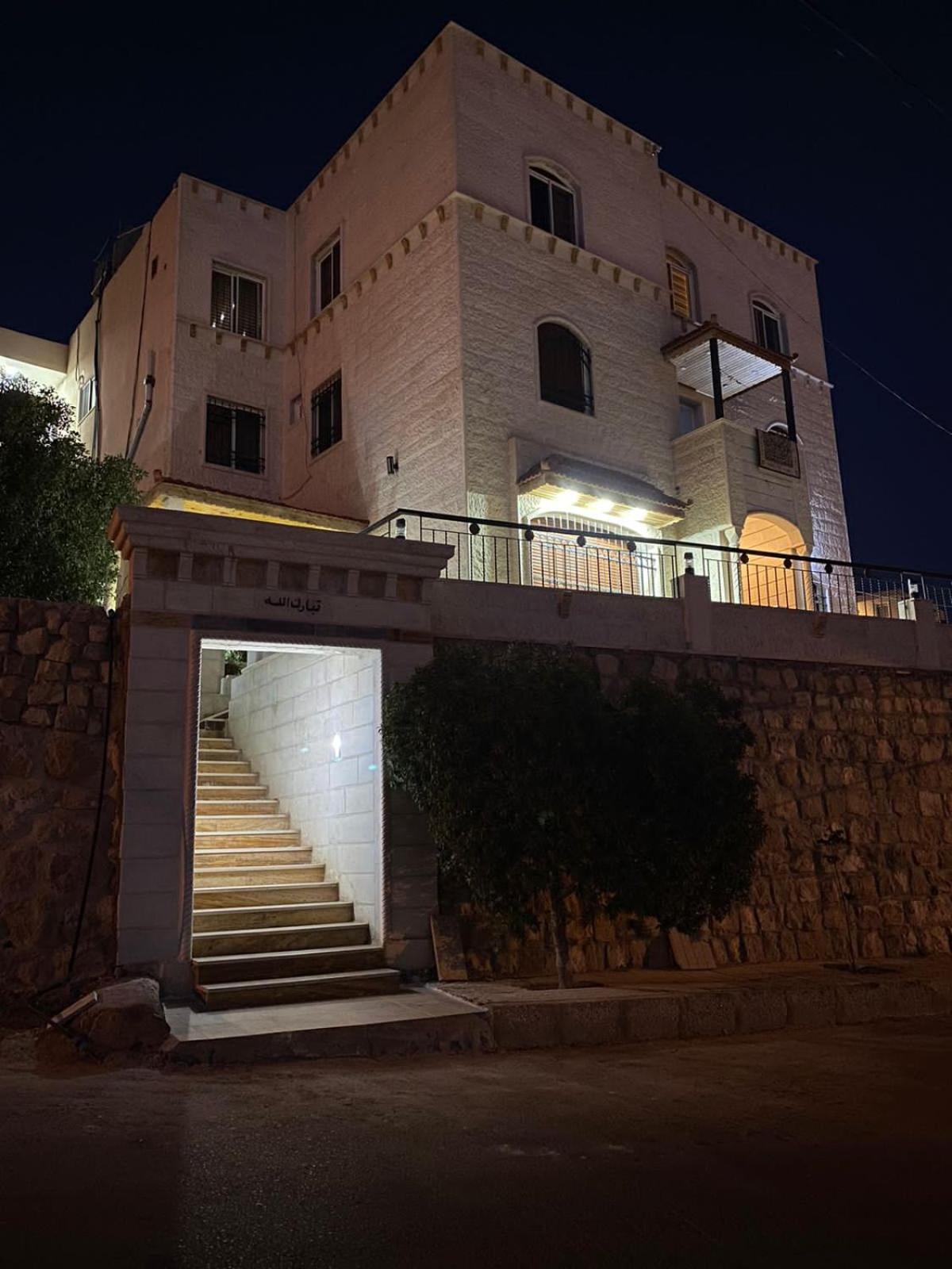 Petra Inn House Wadi Musa Bagian luar foto
